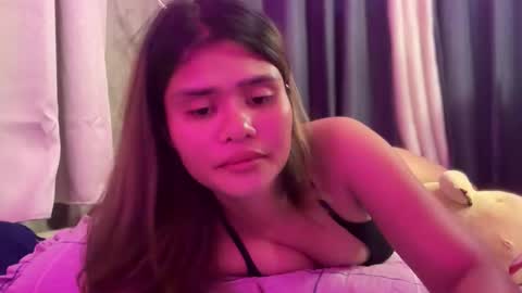 Snapshot of sexylady_pinayx chatting on 03/12/26, 12:50 Call me Bea online show from 03/12/26, 12:50
