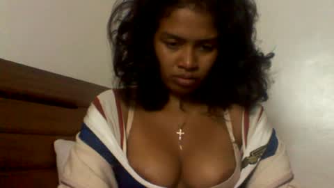 Snapshot of sexylarra12 chatting on 06/04/26, 02:34 sexylarra12 online show from 06/04/26, 02:34