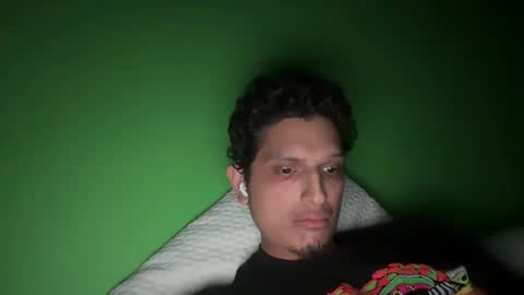 Snapshot of sexylatinoguy24 chatting on 06/02/26, 05:09 sexycocknyc online show from 06/02/26, 05:09