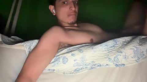 Snapshot of sexylatinoguy24 chatting on 06/07/26, 06:39 sexycocknyc online show from 06/07/26, 06:39