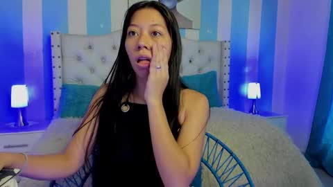 laura online show from 12/02/24, 11:45