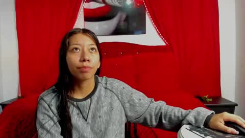 laura online show from 01/15/25, 12:15