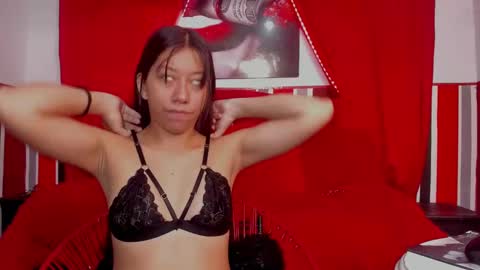 laura online show from 02/13/25, 12:11