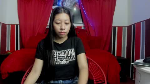 laura online show from 02/18/25, 11:11