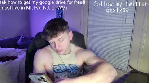 Snapshot of sexylax69 chatting on 03/04/25, 01:34 sexylax69 online show from 03/04/25, 01:34