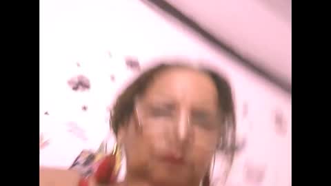 Snapshot of sexylilith421 chatting on 09/19/25, 01:40 Sexy Lilith online show from 09/19/25, 01:40