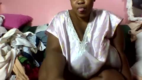 sexylo52 online show from 10/30/25, 11:05