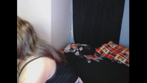 sexyloba  independent model online show from 01/01/25, 02:30