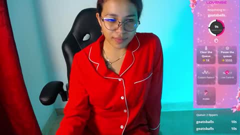 Snapshot of sexyloba_ chatting on 01/15/26, 11:41 sexyloba independent model online show from 01/15/26, 11:41
