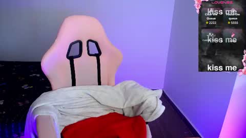 sexyloba  independent model online show from 06/20/26, 03:48