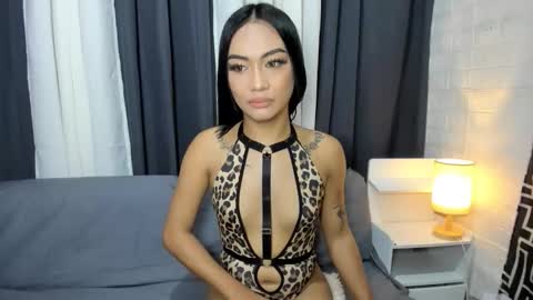 maxine online show from 09/22/25, 03:30