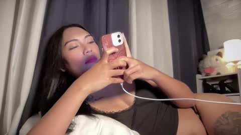 Snapshot of sexylovesappira chatting on 03/05/26, 04:25 maxine online show from 03/05/26, 04:25