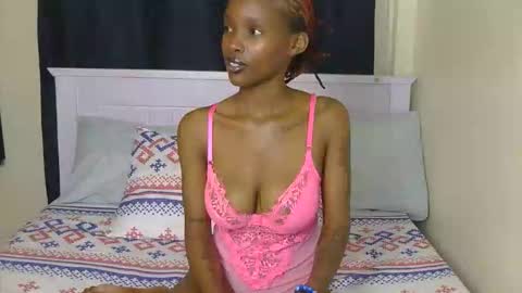 sexyluha online show from 10/20/25, 01:44