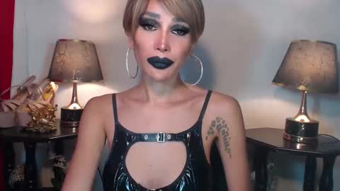 Queen Sofia online show from 12/05/25, 04:10