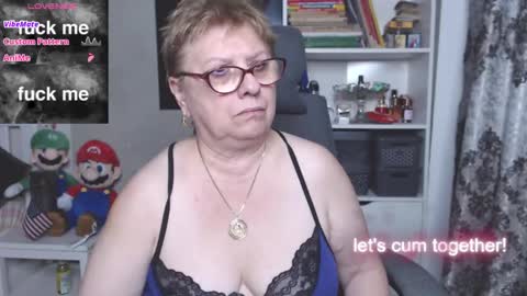 sexylynette4u online show from 11/04/25, 09:41