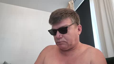 Snapshot of sexymaikel69 chatting on 06/27/26, 09:47 sexymaikel69 online show from 06/27/26, 09:47
