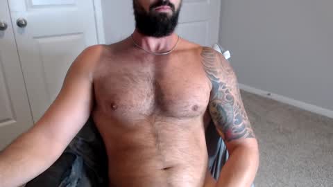 Snapshot of sexymanmk26 chatting on 10/05/25, 02:59 lets go private im ready to play pvt cum online show from 10/05/25, 02:59