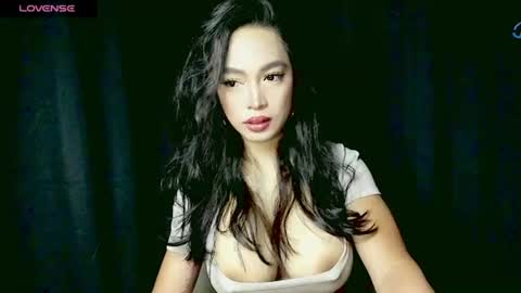 Snapshot of sexymariafoxx chatting on 06/08/26, 11:27 MariaFoxx online show from 06/08/26, 11:27