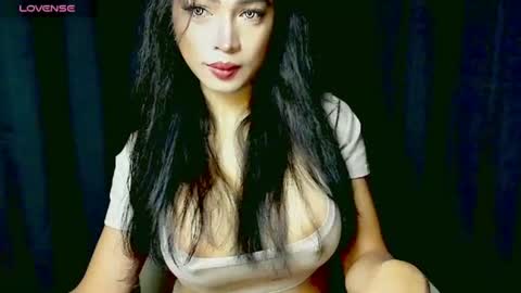 Snapshot of sexymariafoxx chatting on 06/15/26, 05:59 MariaFoxx online show from 06/15/26, 05:59