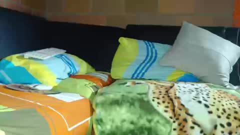 sexymen27cm online show from 10/17/25, 04:37