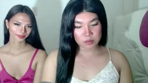 Snapshot of sexymika_xoxo chatting on 11/07/25, 10:15 Mika online show from 11/07/25, 10:15