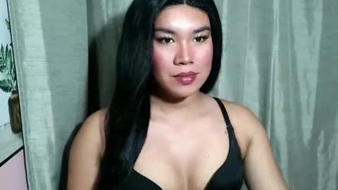 Snapshot of sexymika_xoxo chatting on 02/20/26, 02:06 Mika online show from 02/20/26, 02:06