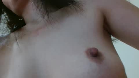 Snapshot of sexymiya18 chatting on 10/05/25, 04:44 Miya online show from 10/05/25, 04:44