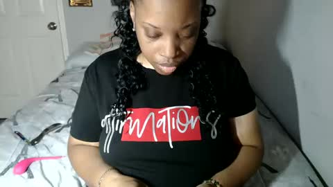 SexyMona online show from 10/11/25, 08:13