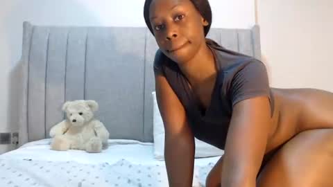 sexymonalisa1 online show from 06/21/26, 06:16