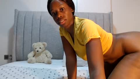sexymonalisa1 online show from 07/25/26, 06:11