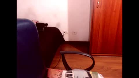 sexymone0618 online show from 02/05/25, 04:37