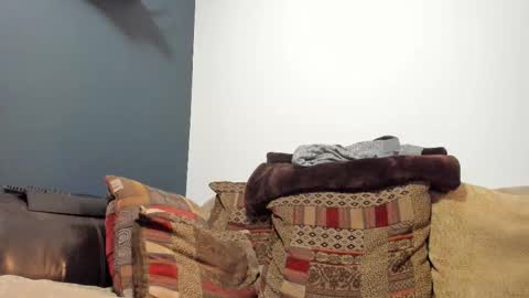 Snapshot of sexymountainman420 chatting on 10/16/25, 05:03 Sexymountainman420 online show from 10/16/25, 05:03