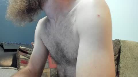 Snapshot of sexymountainman420 chatting on 10/19/25, 10:21 Sexymountainman420 online show from 10/19/25, 10:21