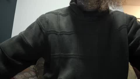 Snapshot of sexymountainman420 chatting on 11/03/25, 07:53 Sexymountainman420 online show from 11/03/25, 07:53