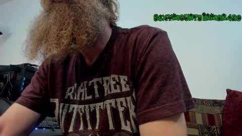 Snapshot of sexymountainman420 chatting on 03/15/26, 10:21 Sexymountainman420 online show from 03/15/26, 10:21