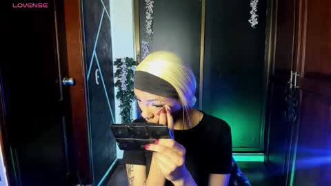 N A F online show from 11/20/25, 07:46