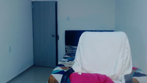 Natalia Duran online show from 12/20/24, 01:03