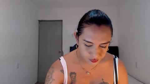 Natalia Duran online show from 06/10/26, 08:19