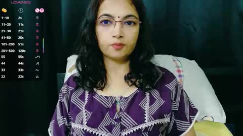 Snapshot of sexyniharika chatting on 12/15/25, 05:12 Niharika online show from 12/15/25, 05:12