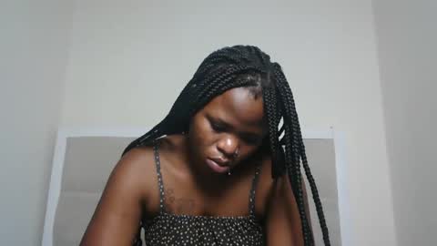 Snapshot of sexynina25 chatting on 10/26/25, 07:42 nina online show from 10/26/25, 07:42