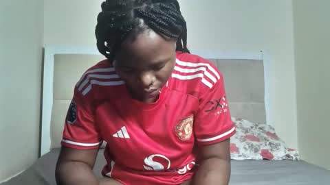 Snapshot of sexynina25 chatting on 10/28/25, 06:54 nina online show from 10/28/25, 06:54