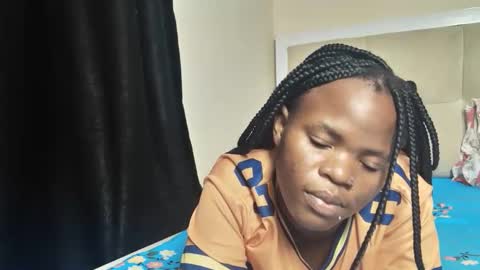 Snapshot of sexynina25 chatting on 11/02/25, 08:00 nina online show from 11/02/25, 08:00