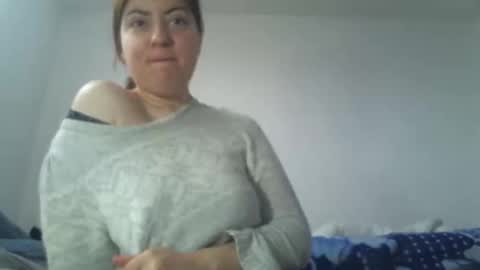 Snapshot of sexynyu18 chatting on 03/22/26, 06:39 Alex online show from 03/22/26, 06:39