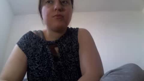 Snapshot of sexynyu18 chatting on 05/11/26, 11:38 Alex online show from 05/11/26, 11:38