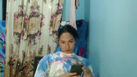 Snapshot of sexypetiteraine chatting on 01/06/26, 01:26 sexypetiteraine online show from 01/06/26, 01:26