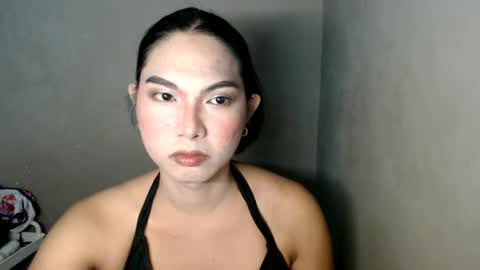 Snapshot of sexypetiteraine chatting on 06/01/26, 02:19 sexypetiteraine online show from 06/01/26, 02:19