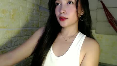Snapshot of sexypinaymiya chatting on 12/25/24, 05:26 Miyah online show from 12/25/24, 05:26