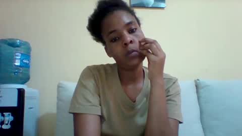 DOVY ACHIENG online show from 12/20/24, 11:21