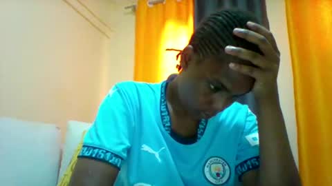 DOVY ACHIENG online show from 01/17/25, 09:17