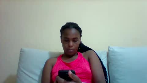 DOVY ACHIENG online show from 02/01/25, 12:58